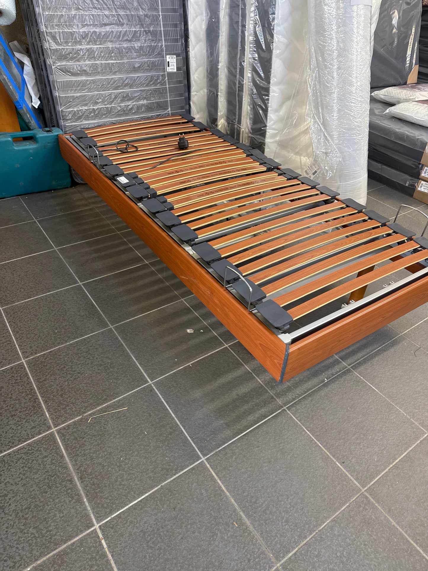 Sommier électrique 1 personne 90 cm X 190 cm