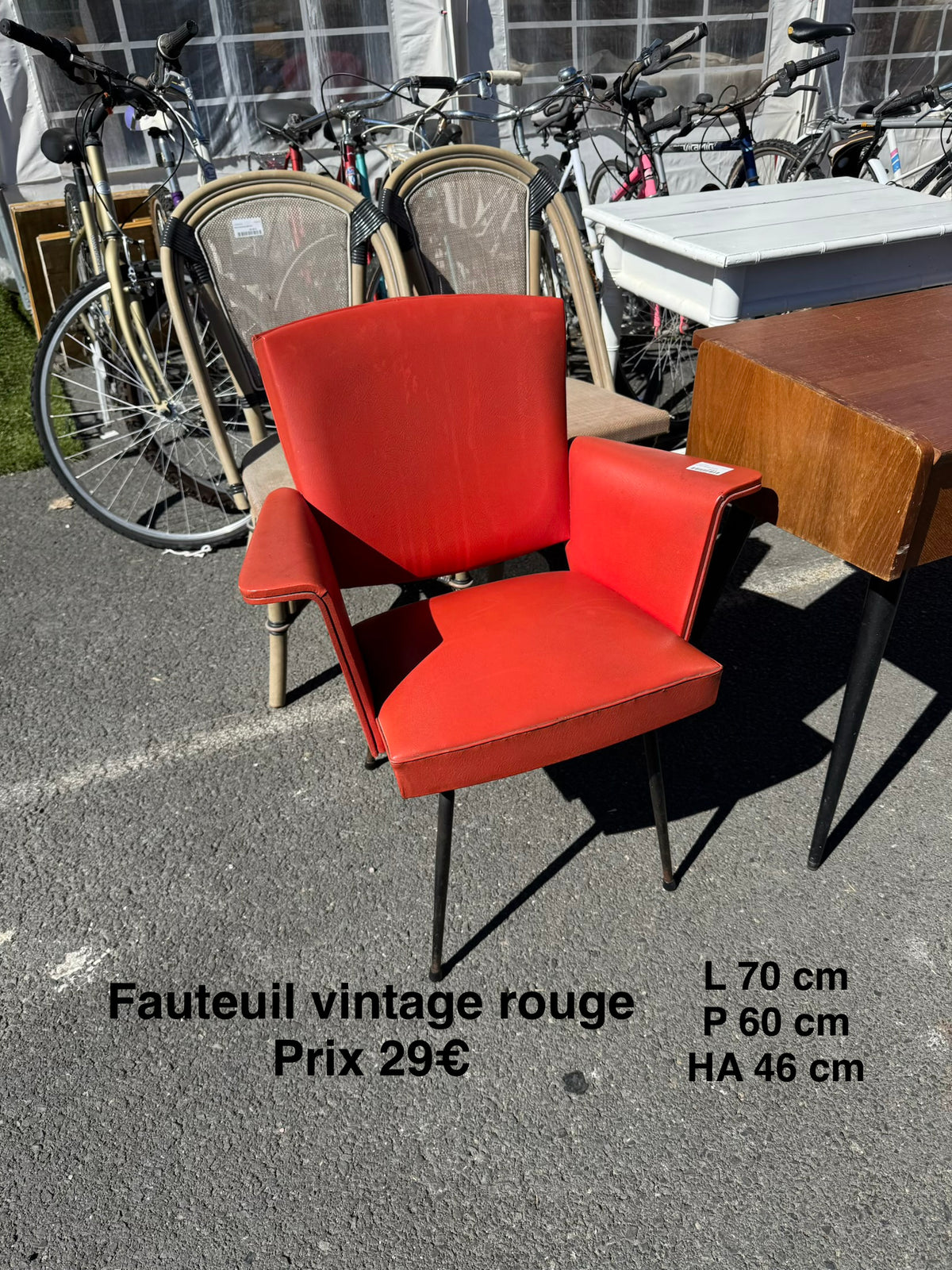 Fauteuil vintage rouge 068608