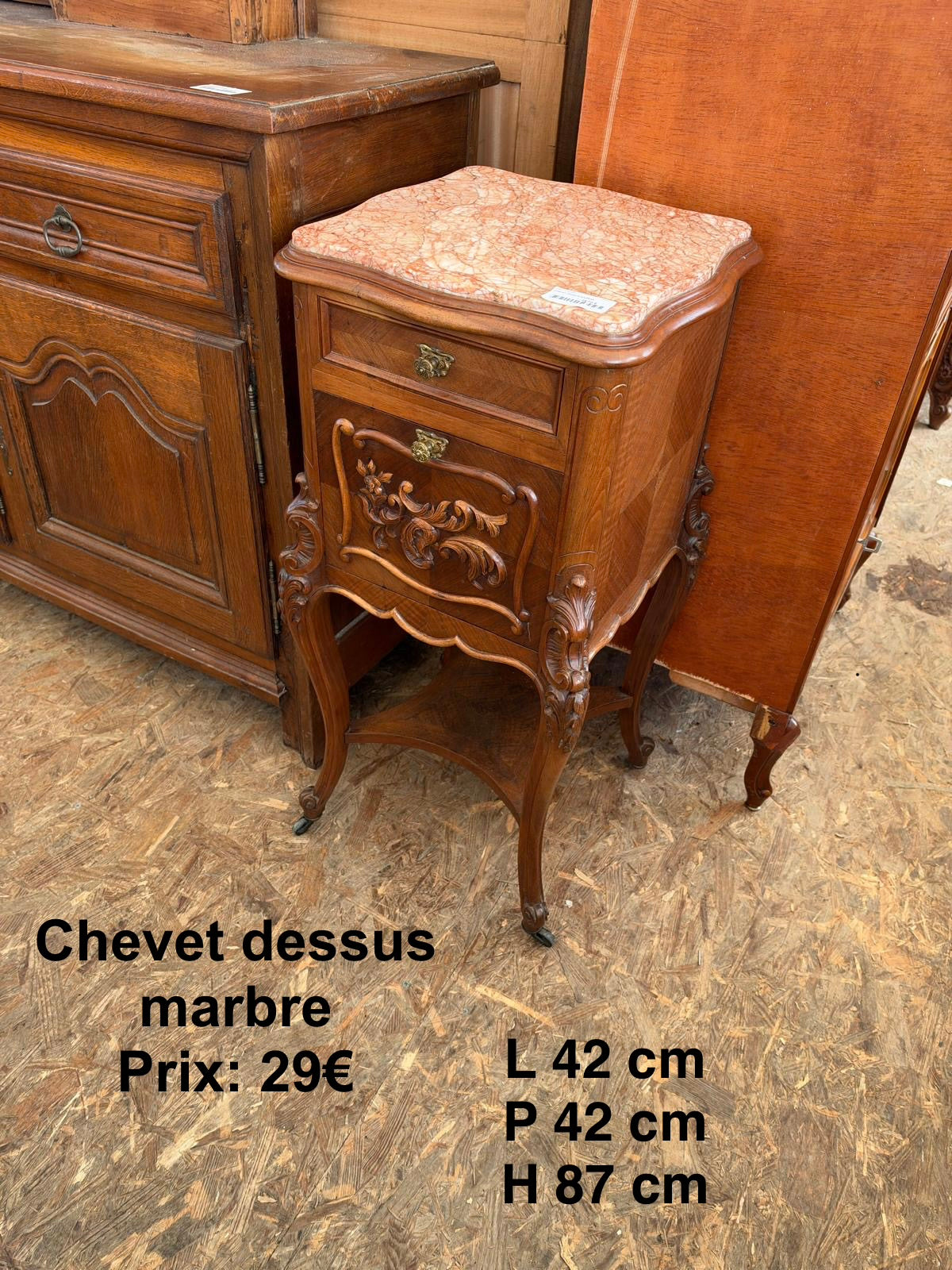 Chevet dessus marbre 069810