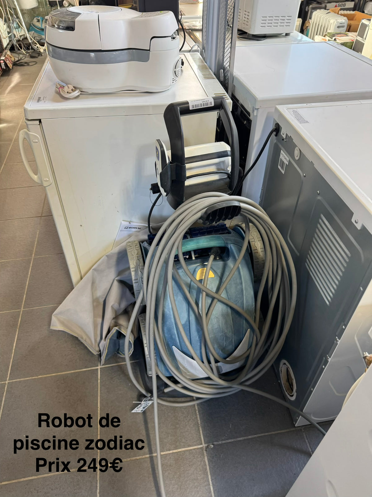 Robot de piscine zodiac 067703