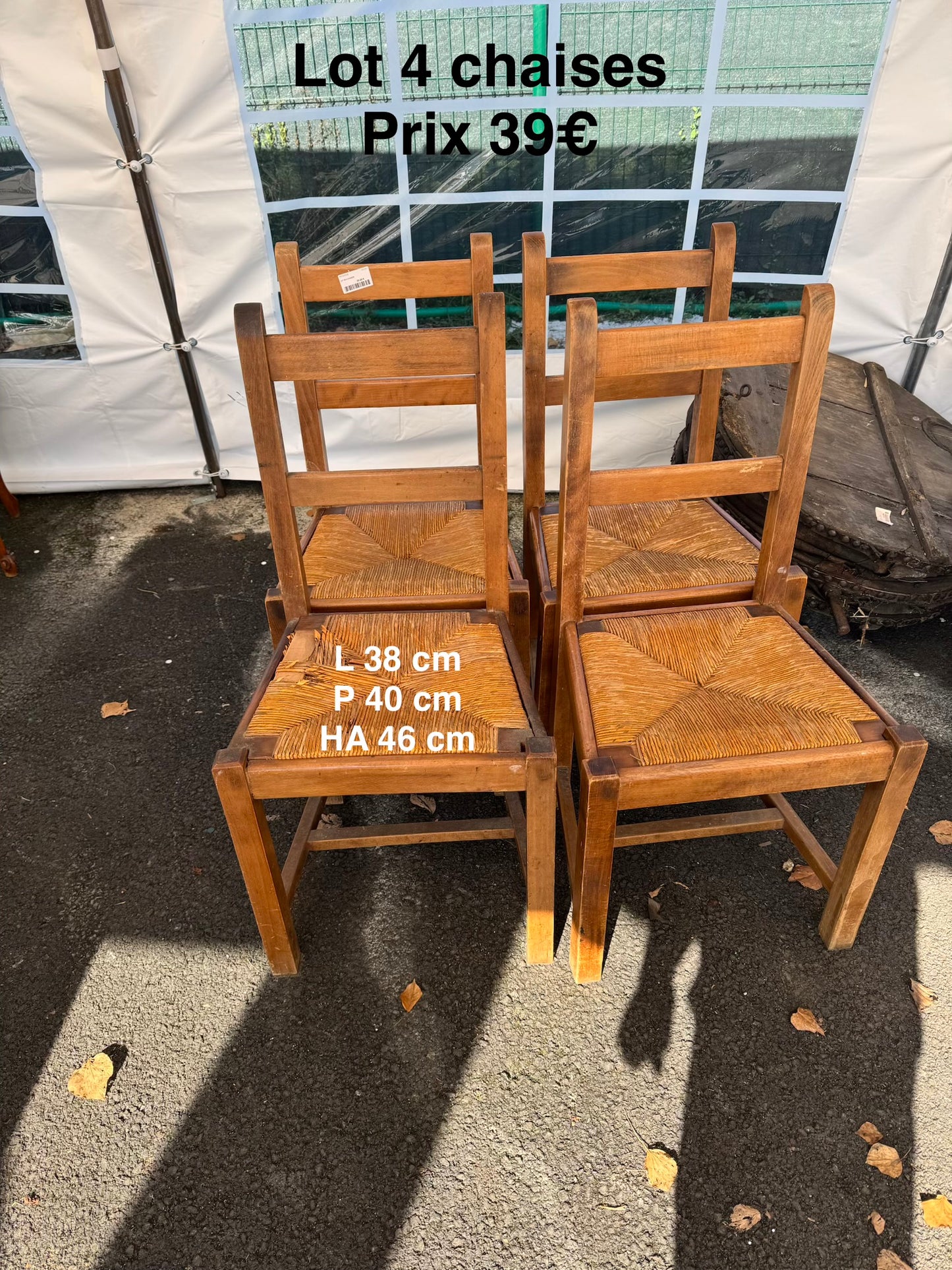 Lot 4 chaises 050301