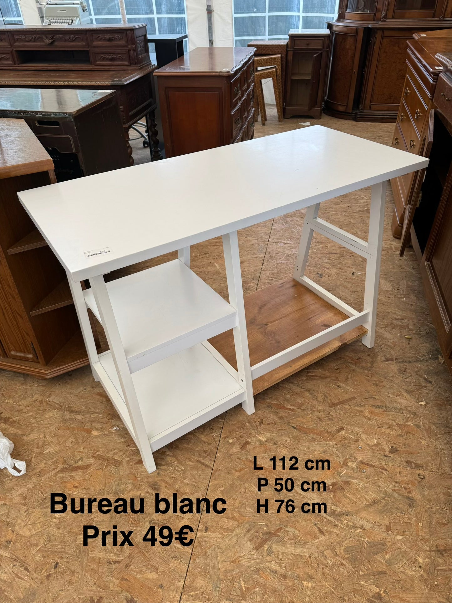 Bureau blanc 062646