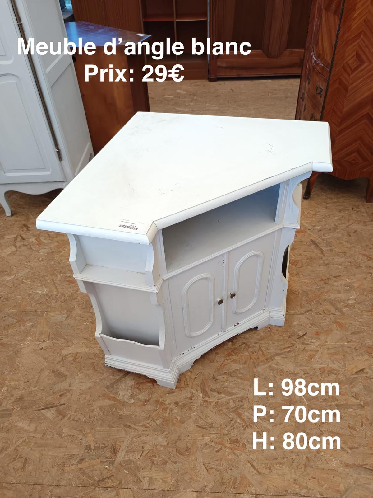 Meuble de coin blanc 050310