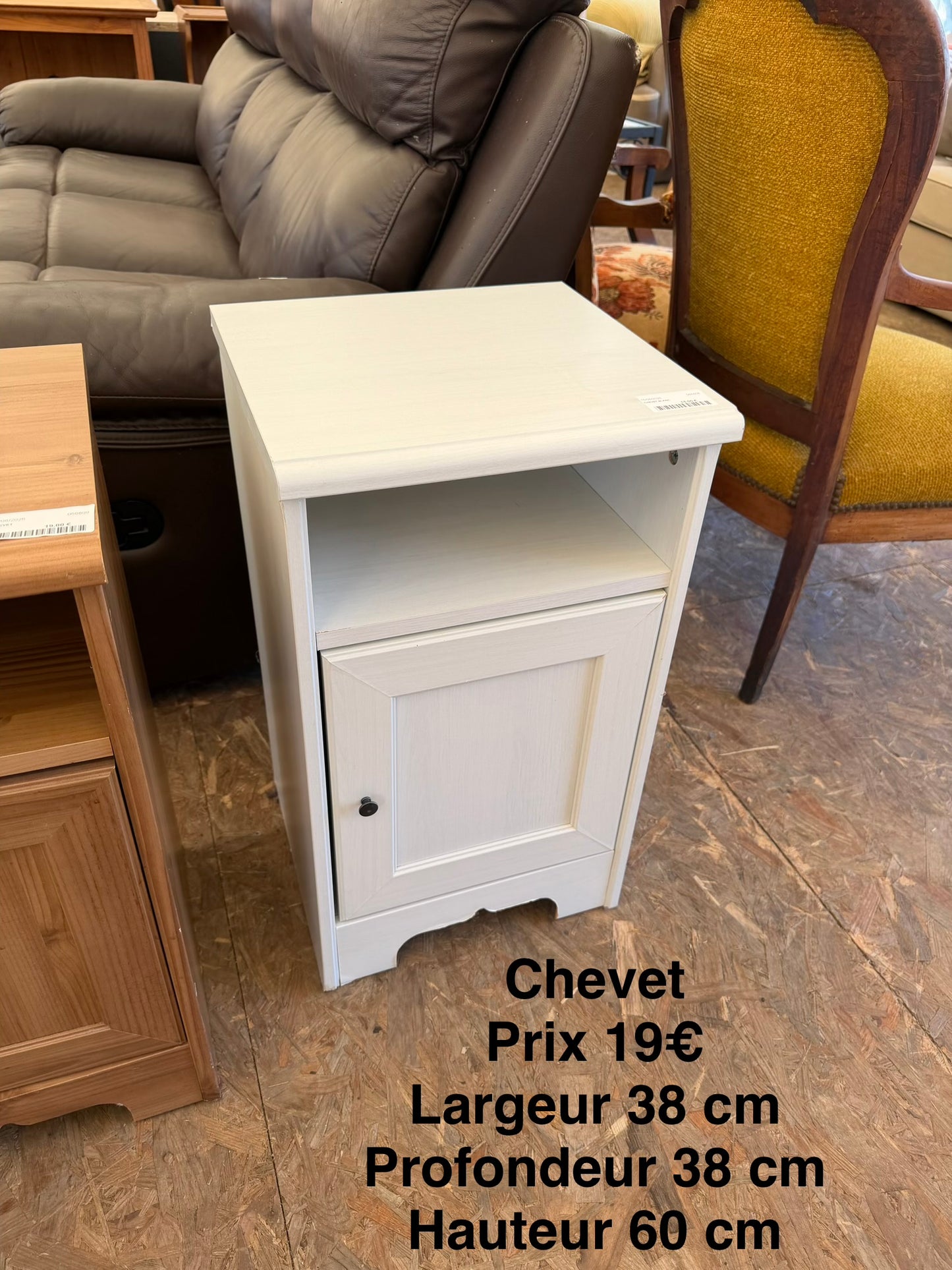 Chevet moderne blanc 066813