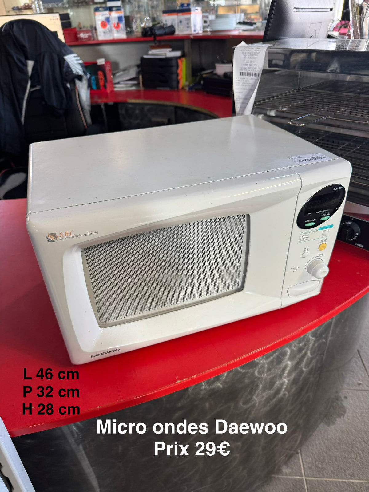 Micro ondes Daewoo 068995