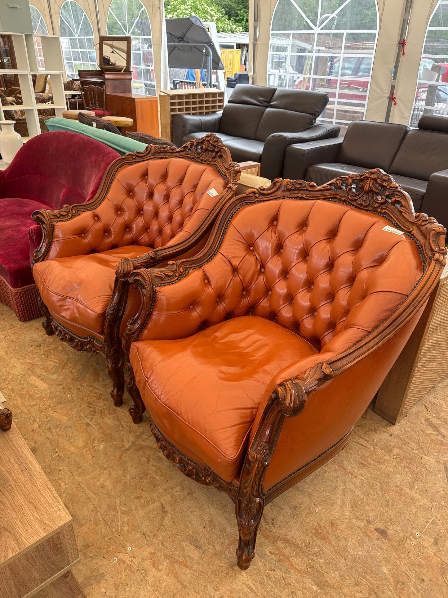 Fauteuil cuir 040810