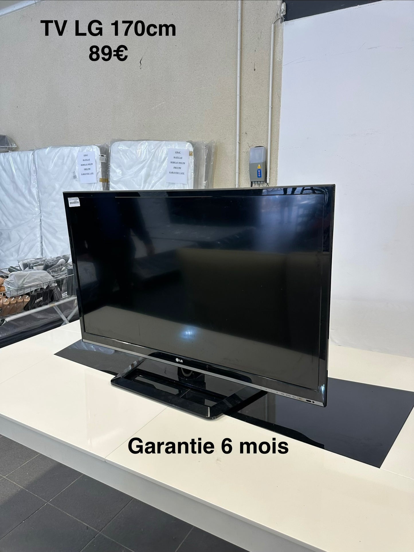 TV LG 107cm sans télécommande
