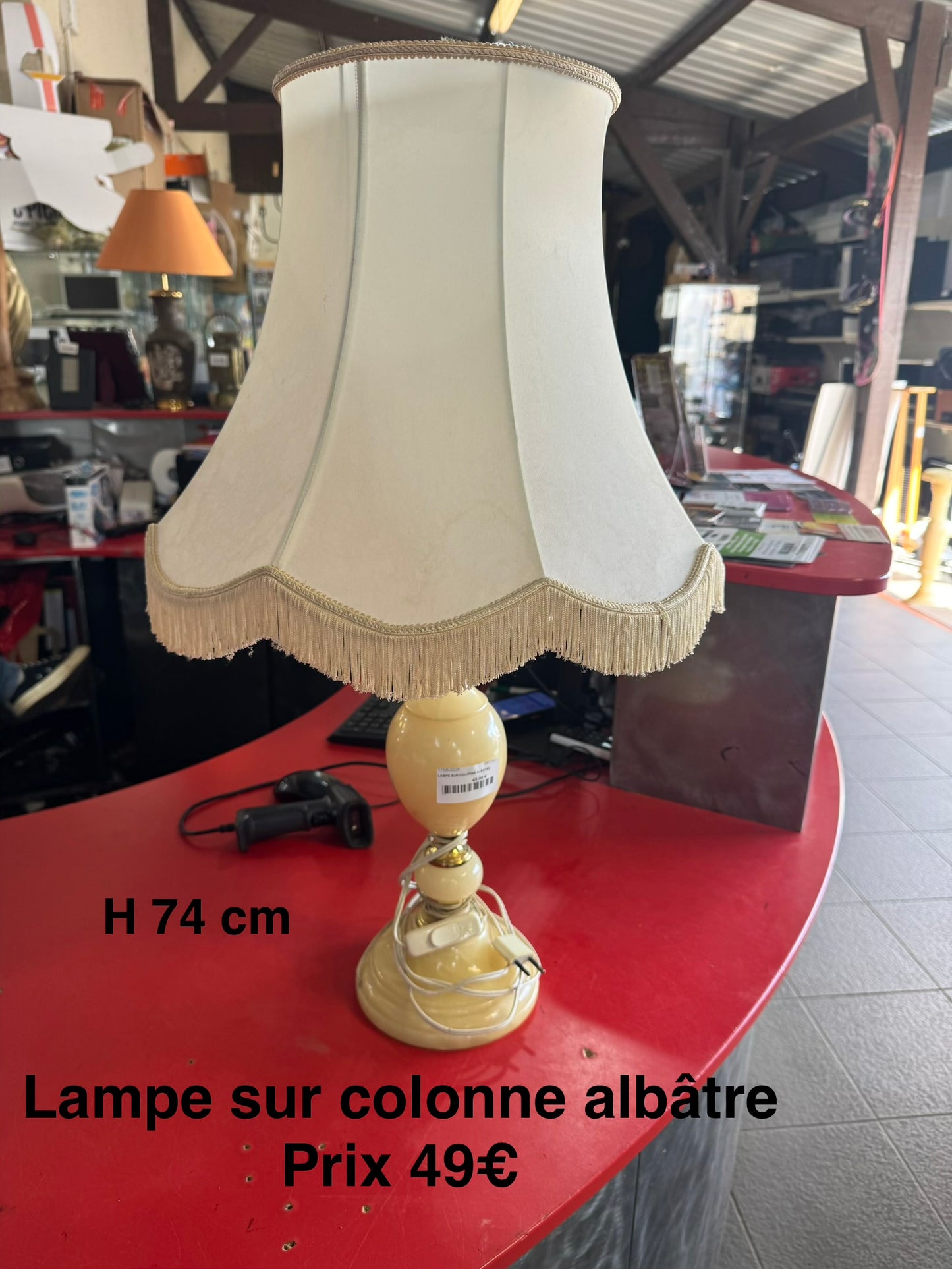 Lampe sur colonne albâtre 061757