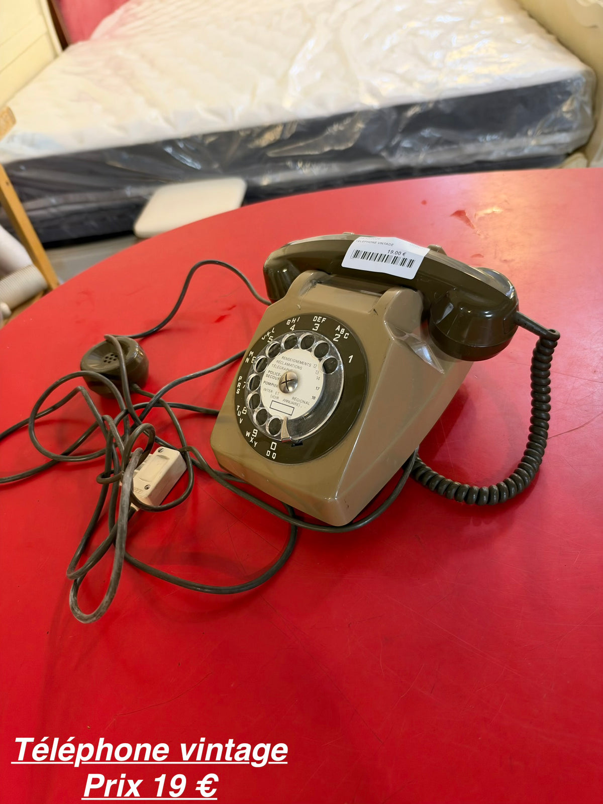 Téléphone vintage 069607