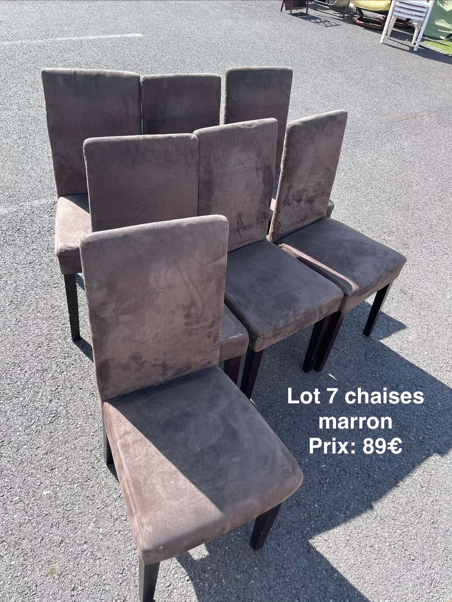 Lot 7 chaises marron