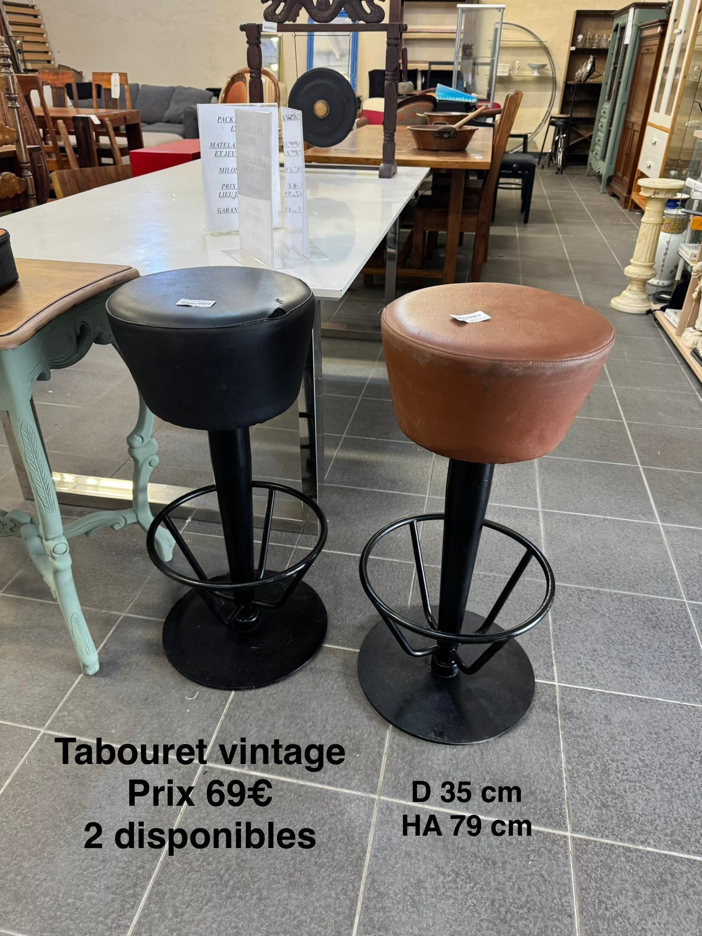 Tabouret vintage 063825