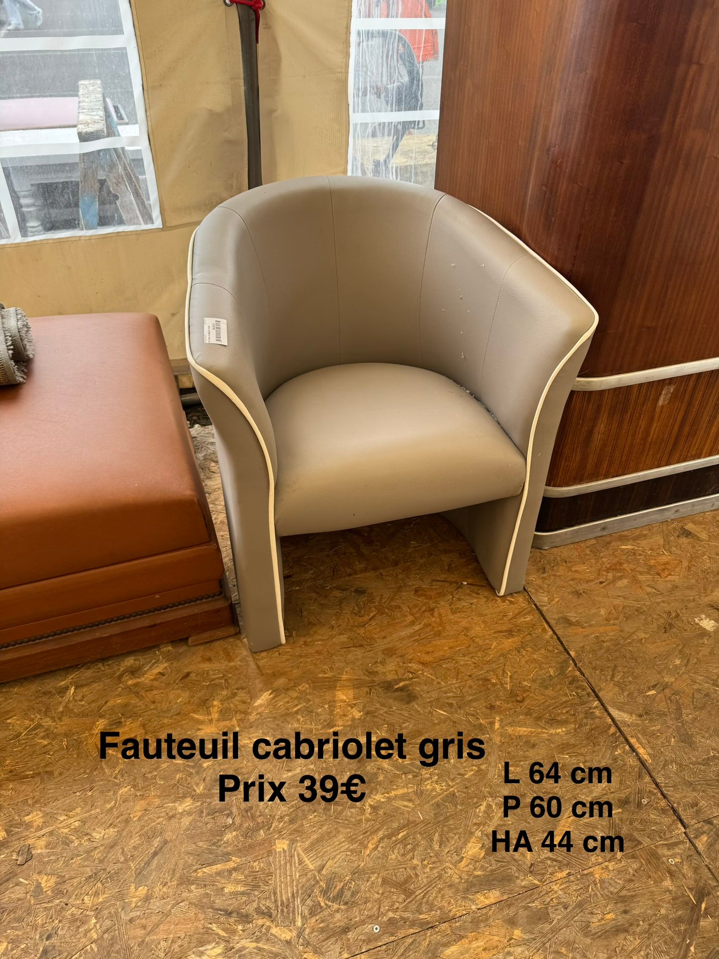Fauteuil cabriolet gris 065839