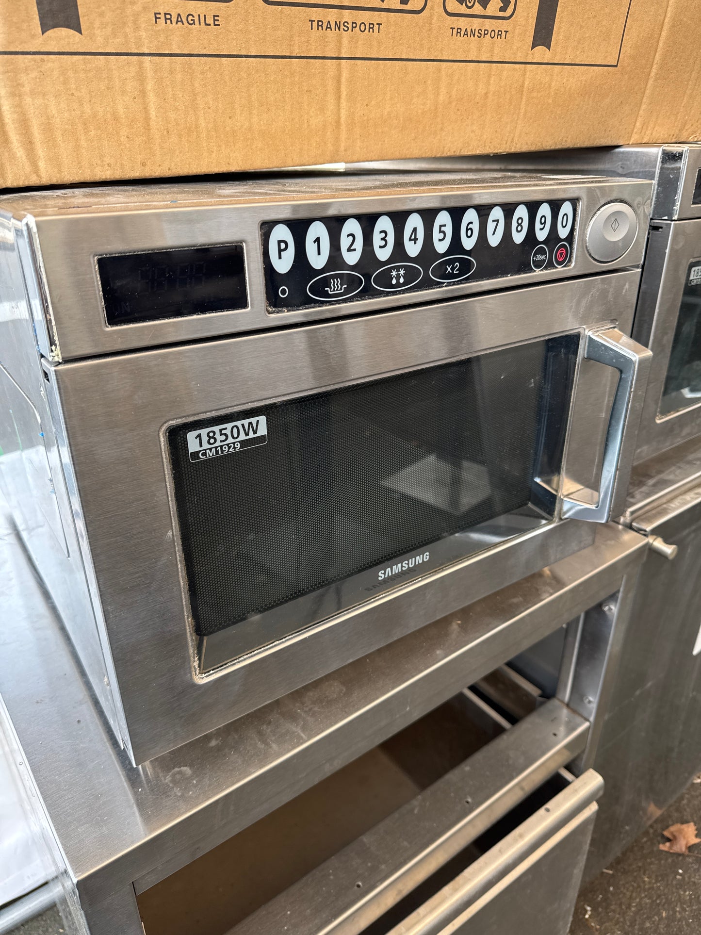 Micro ondes Samsung 1850 watt pro 034912