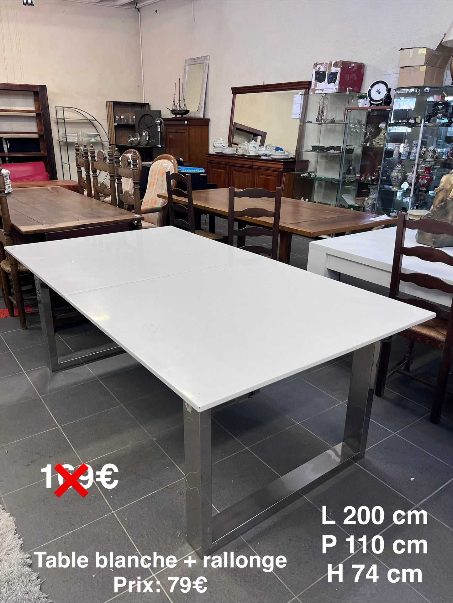 Table blanche + rallonge 059811