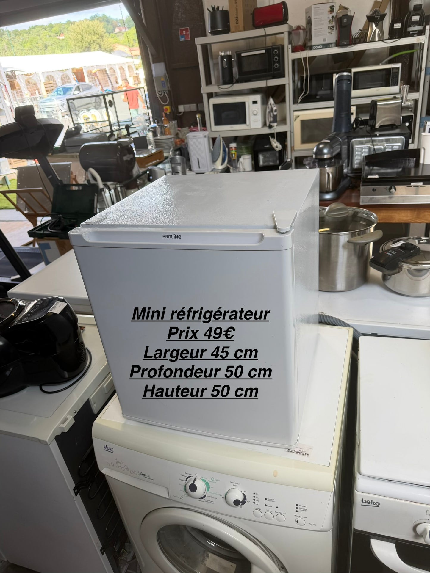 Mini réfrigérateur 067890