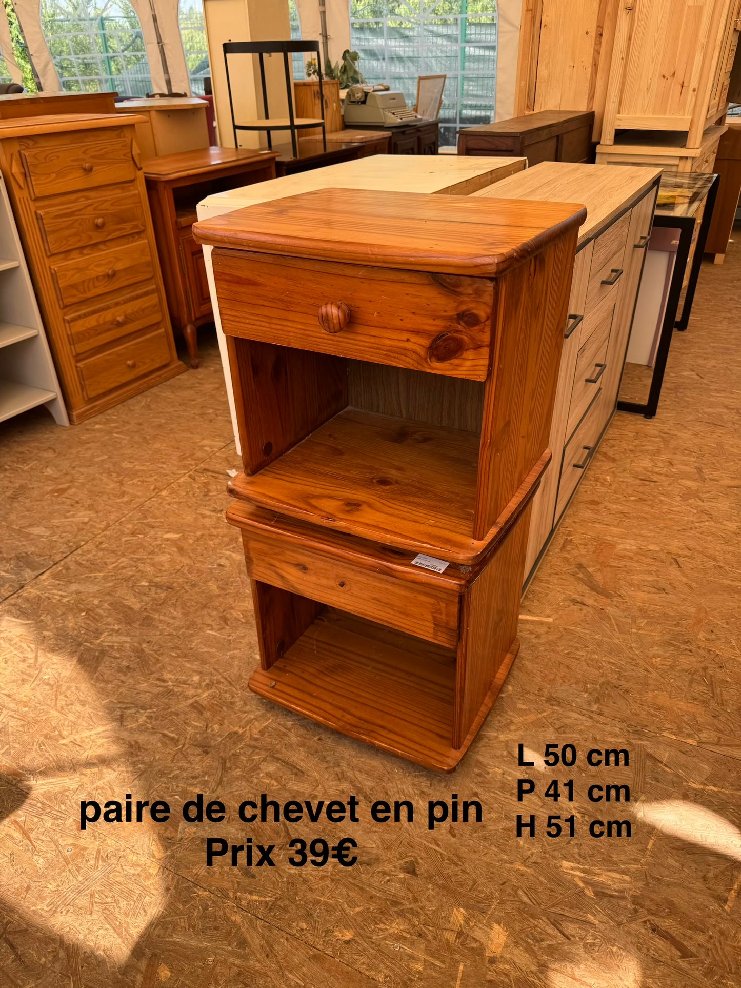 Paire chevet en pin 064393