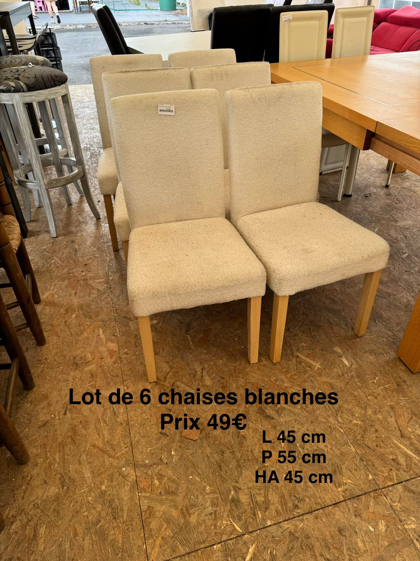 Lot de 6 chaises blanches 065572