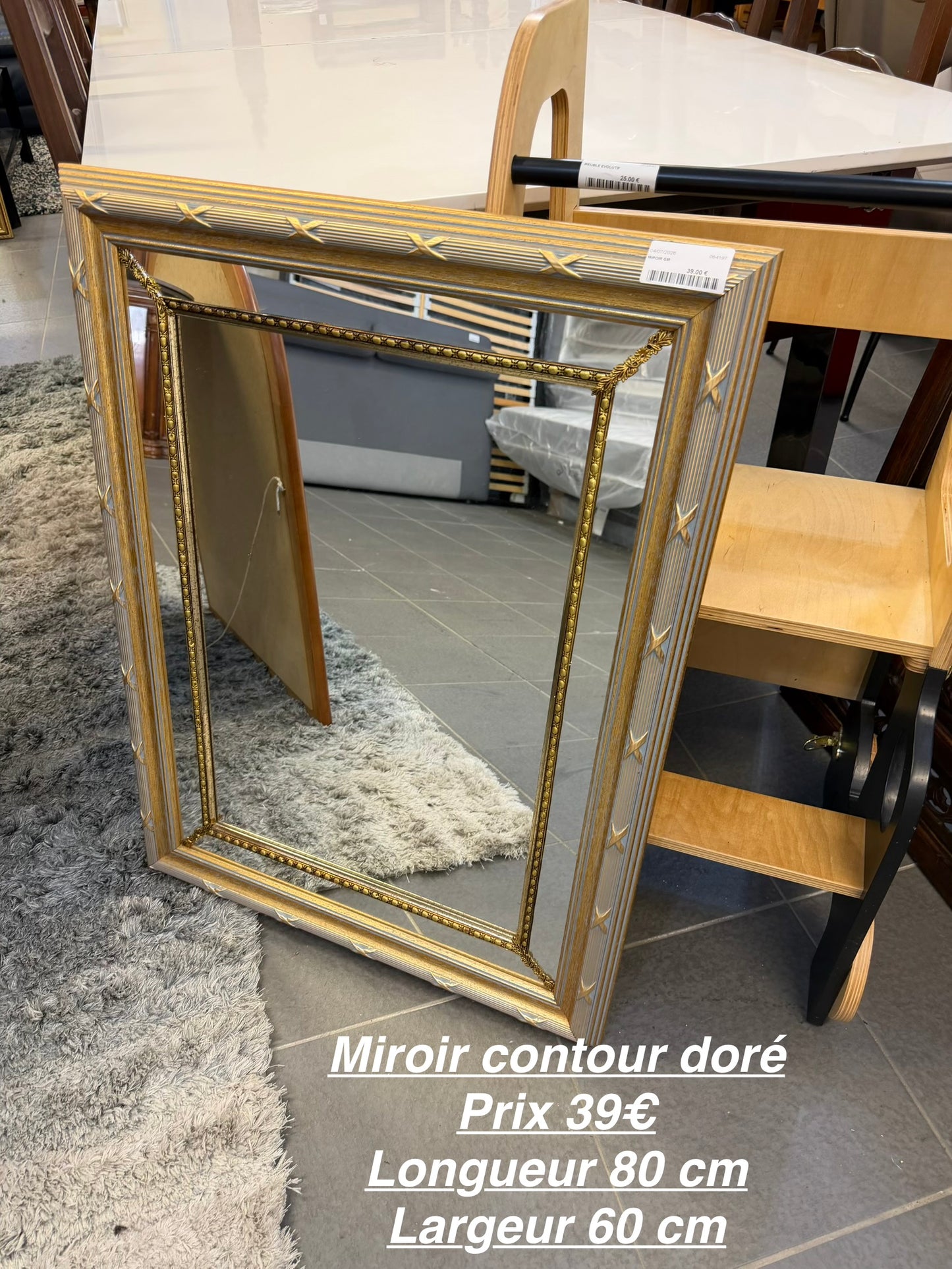 Miroir contour dorée 064197