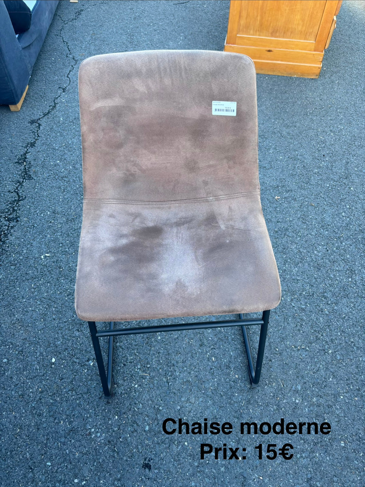 Chaise moderne 069762
