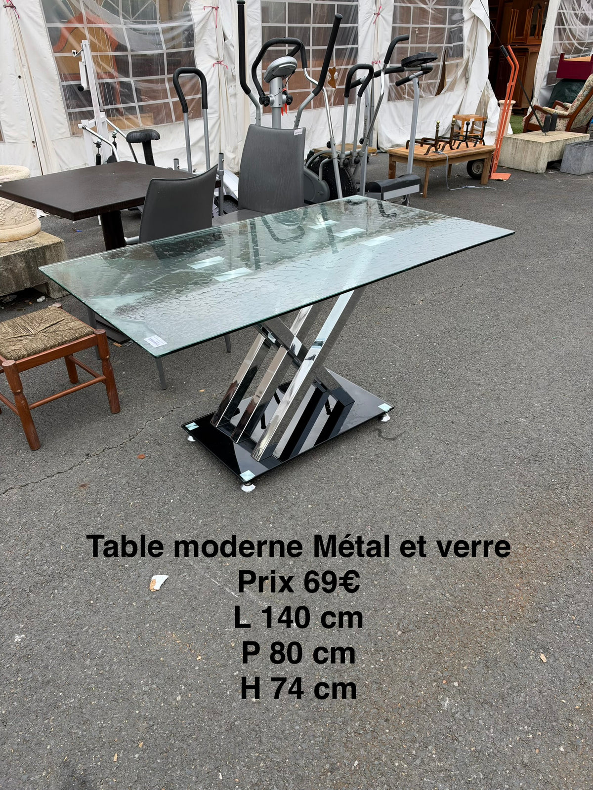 Table moderne Métal et verre 069425