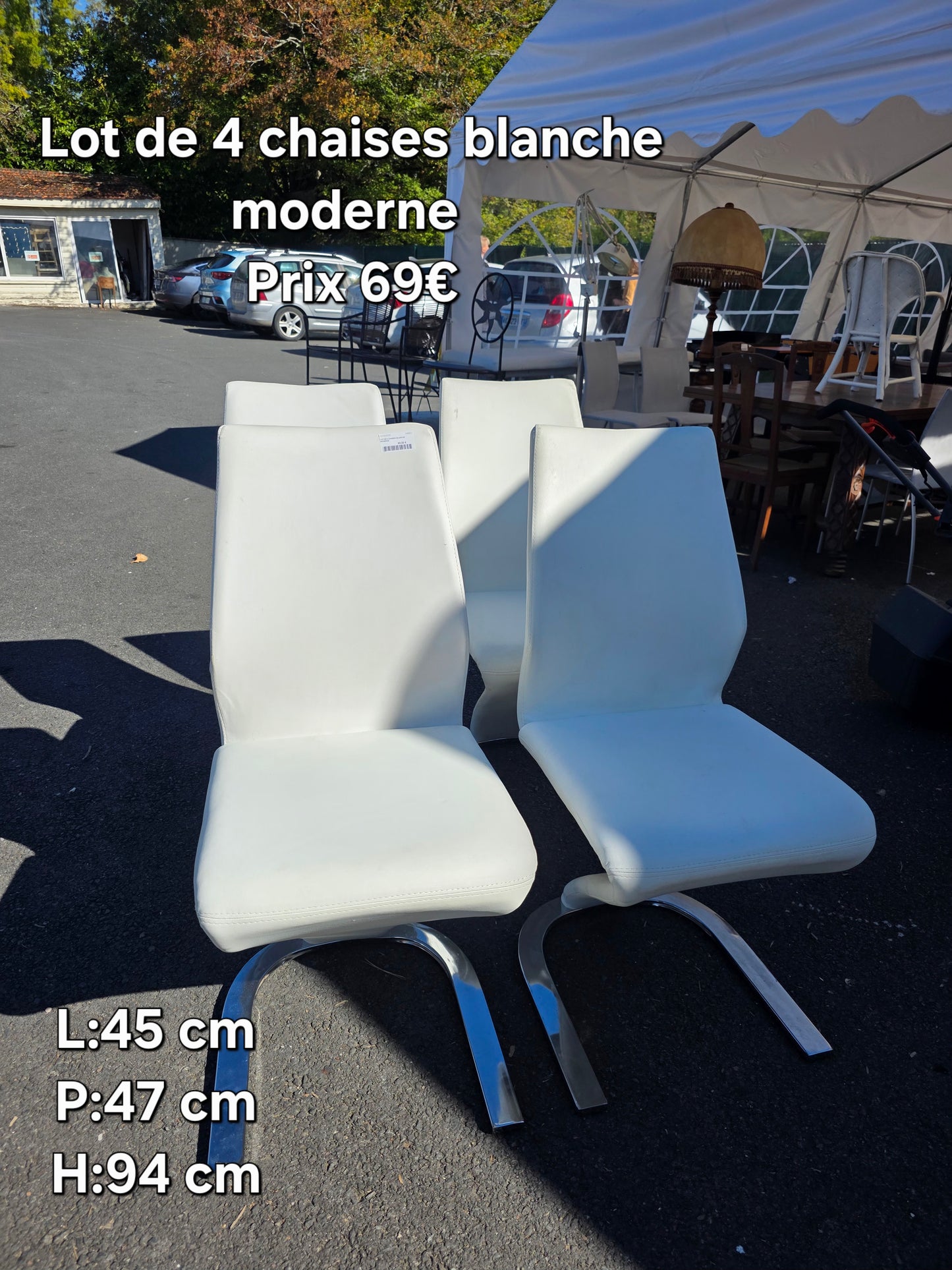Lot de 4 chaises blanche moderne 049831