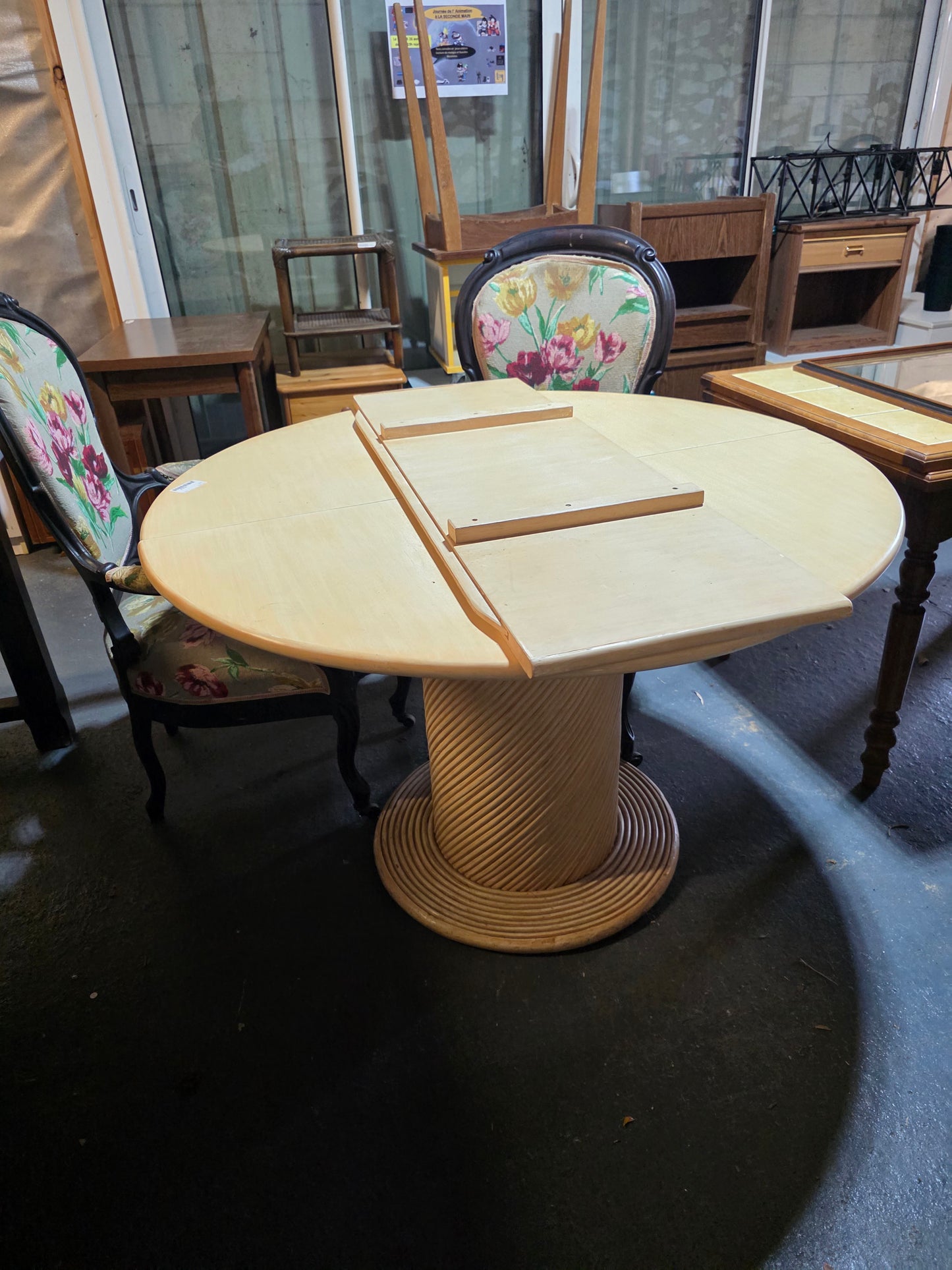 Table ronde 036700