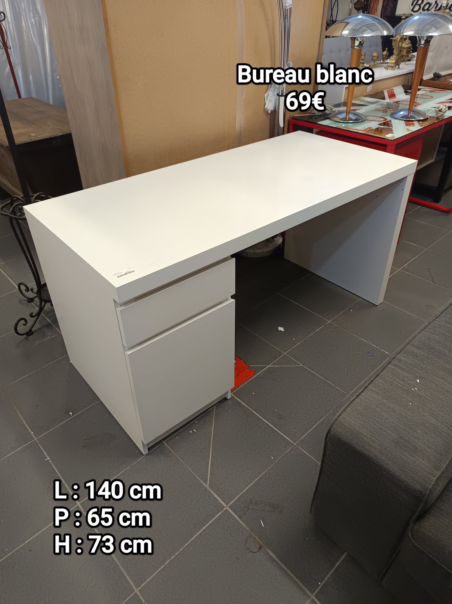Bureau blanc 067502