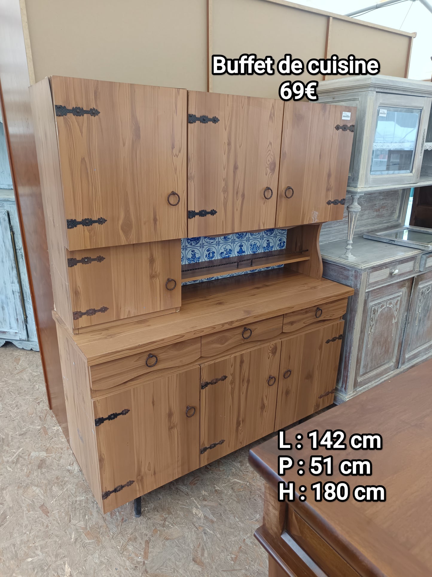 Buffet de cuisine 059649