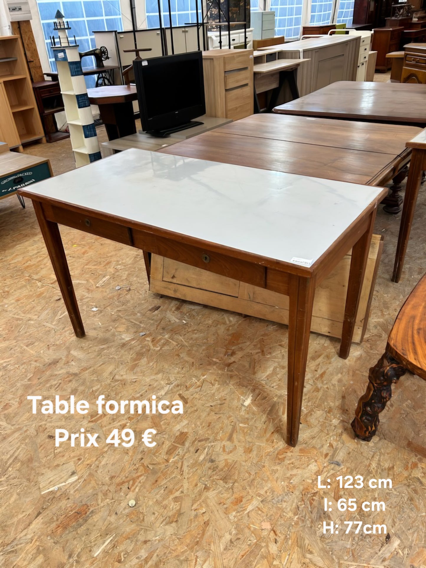 Table formica 051548