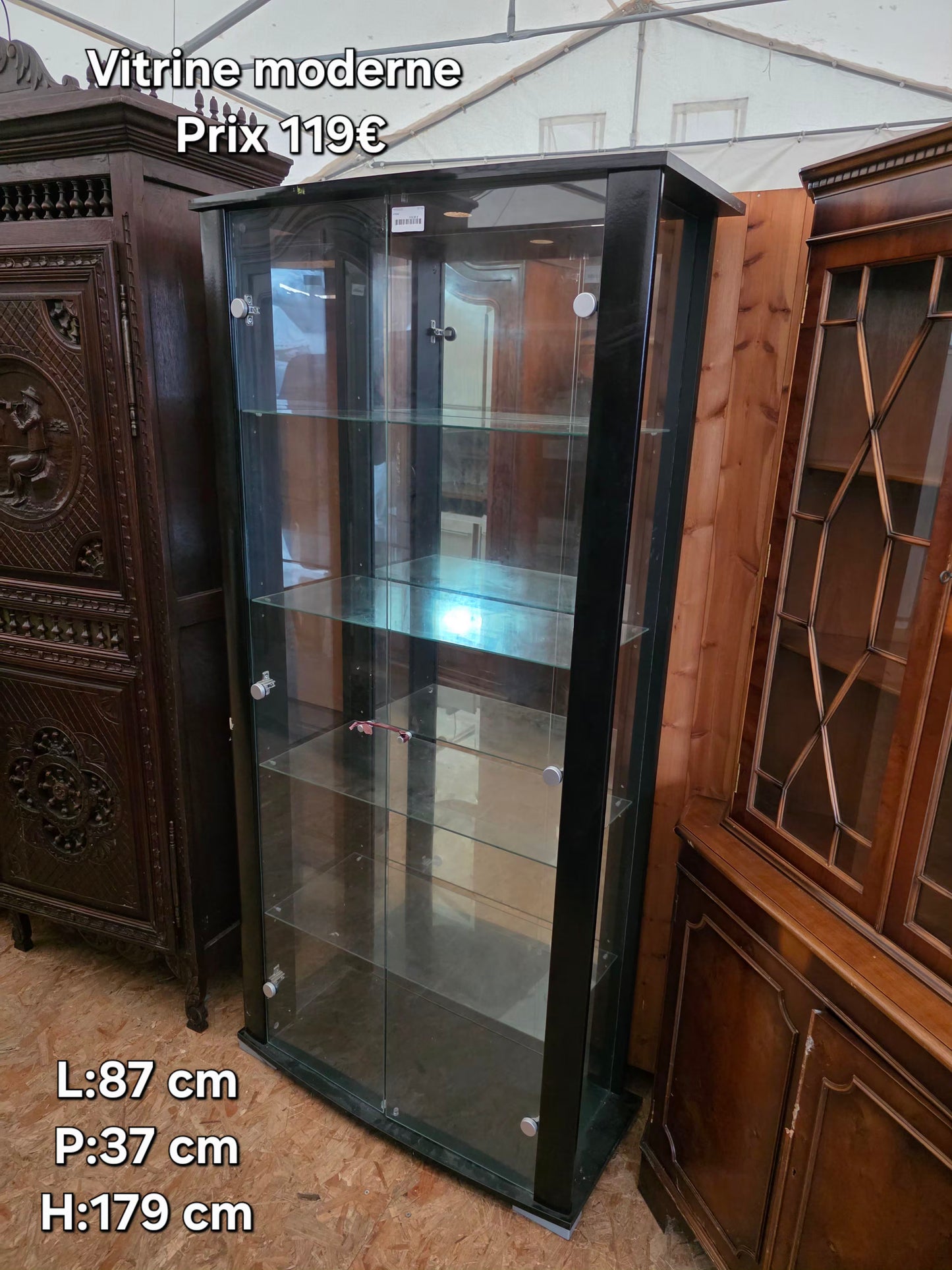 Vitrine moderne 057294