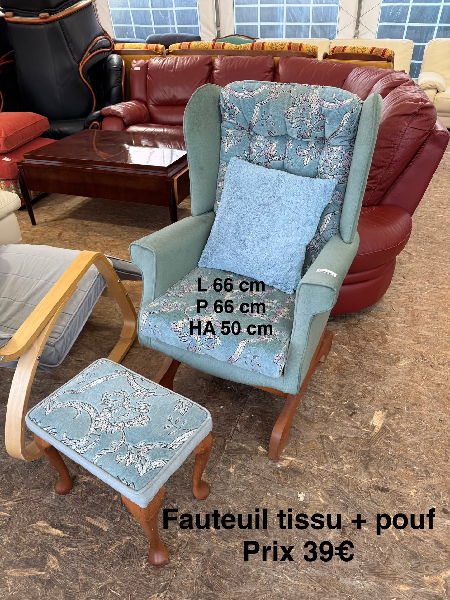 Fauteuil tissu + pouf 052991