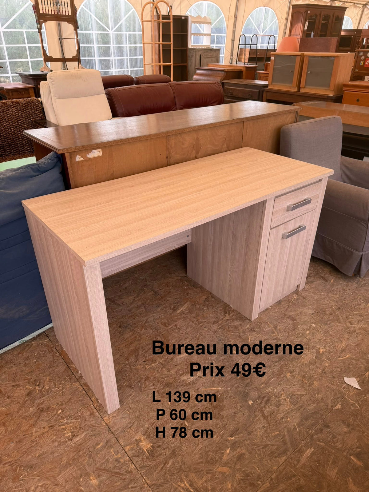 Bureau moderne 068781