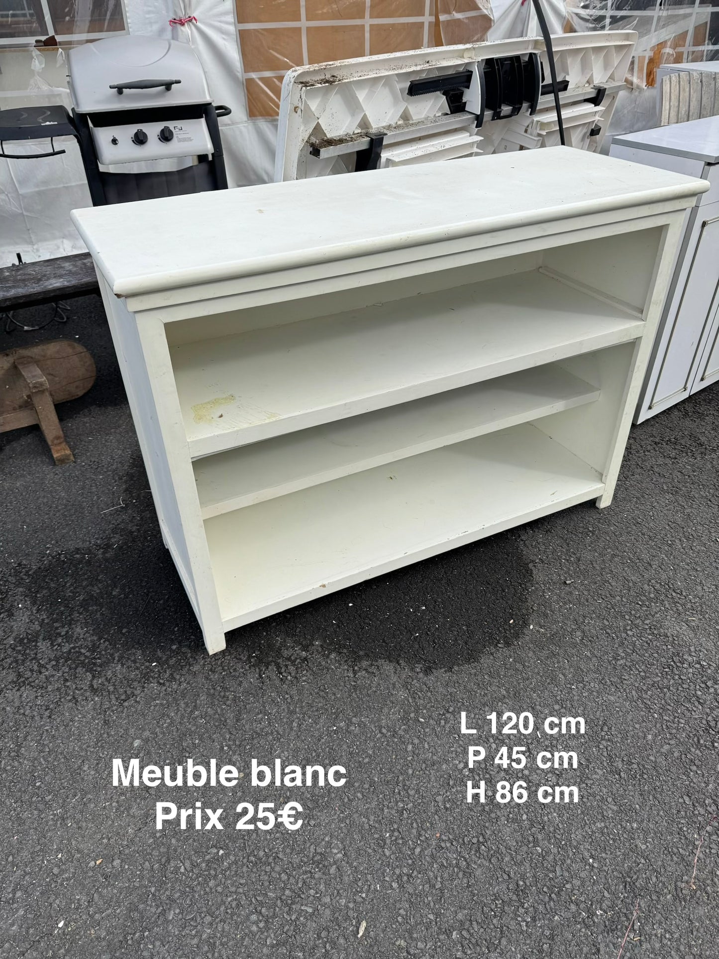 Meuble blanc 062621
