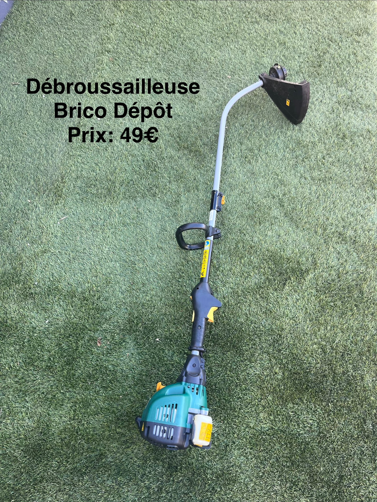 Débroussailleuse Brico Dépôt  068700￼