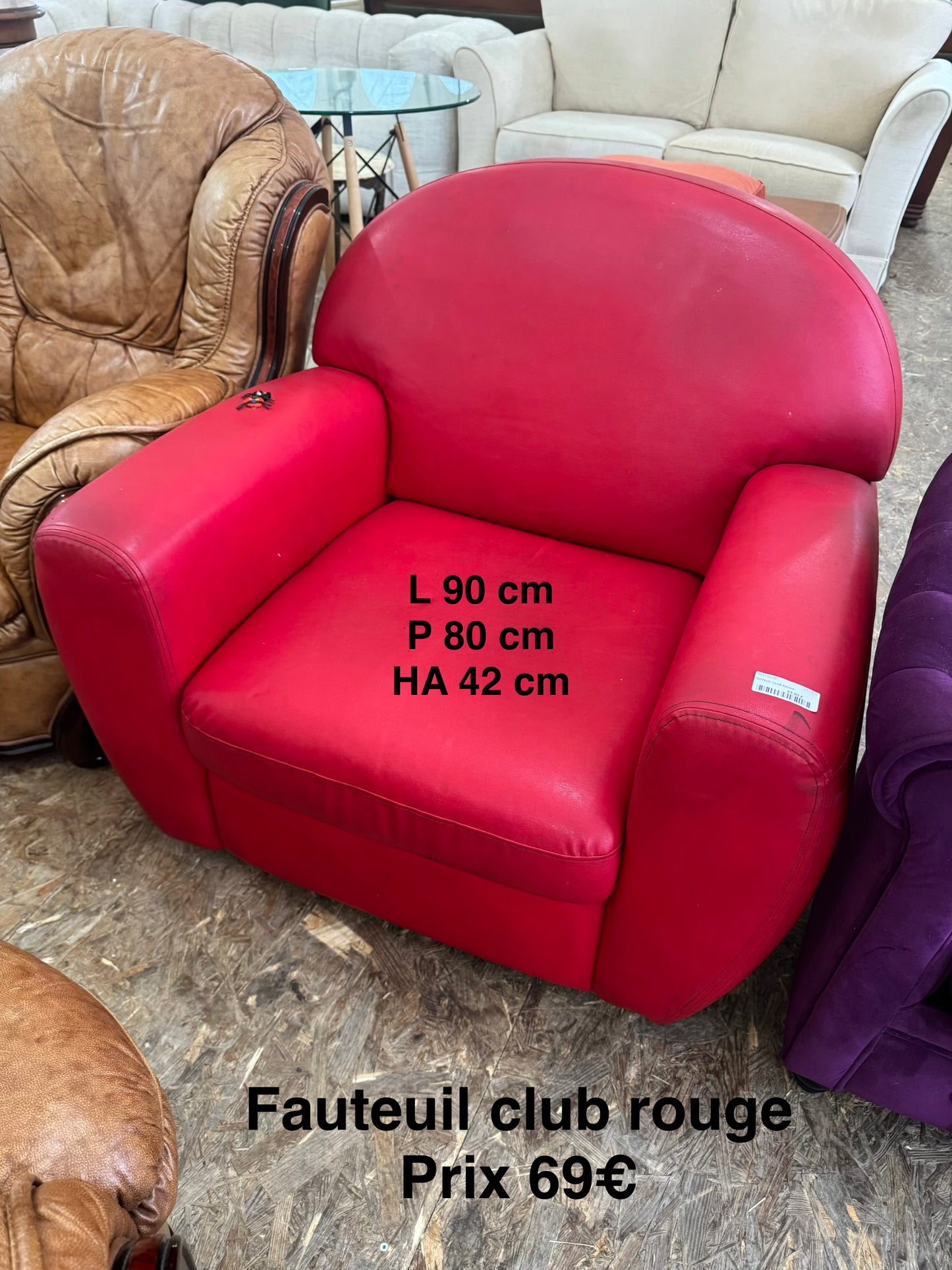 Fauteuil club rouge 051476