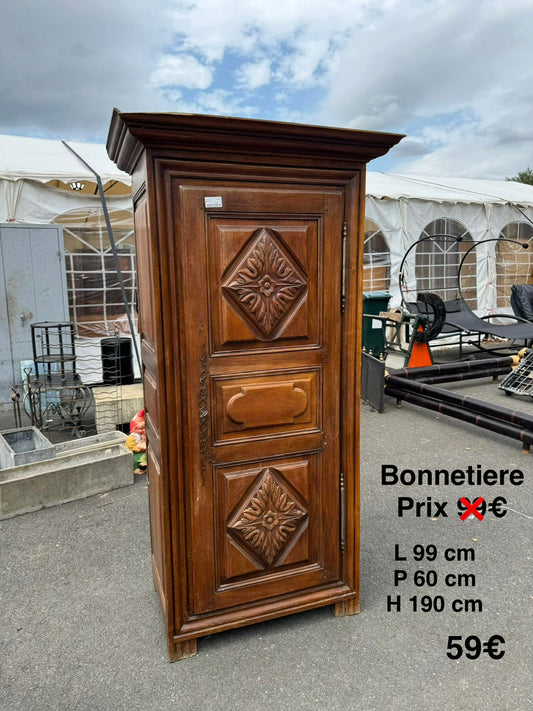 Bonnetiere 065445