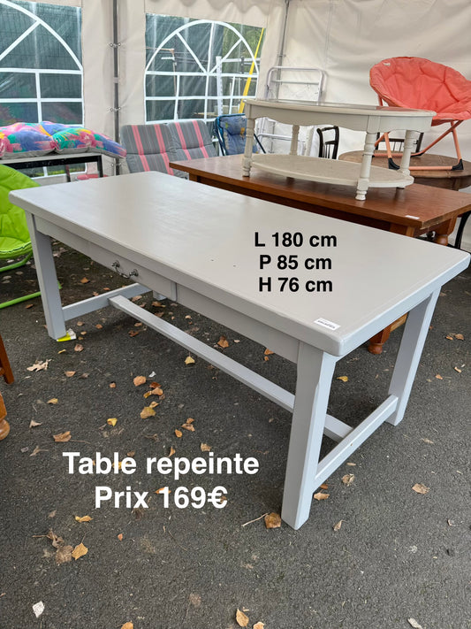 Table repeinte 057615