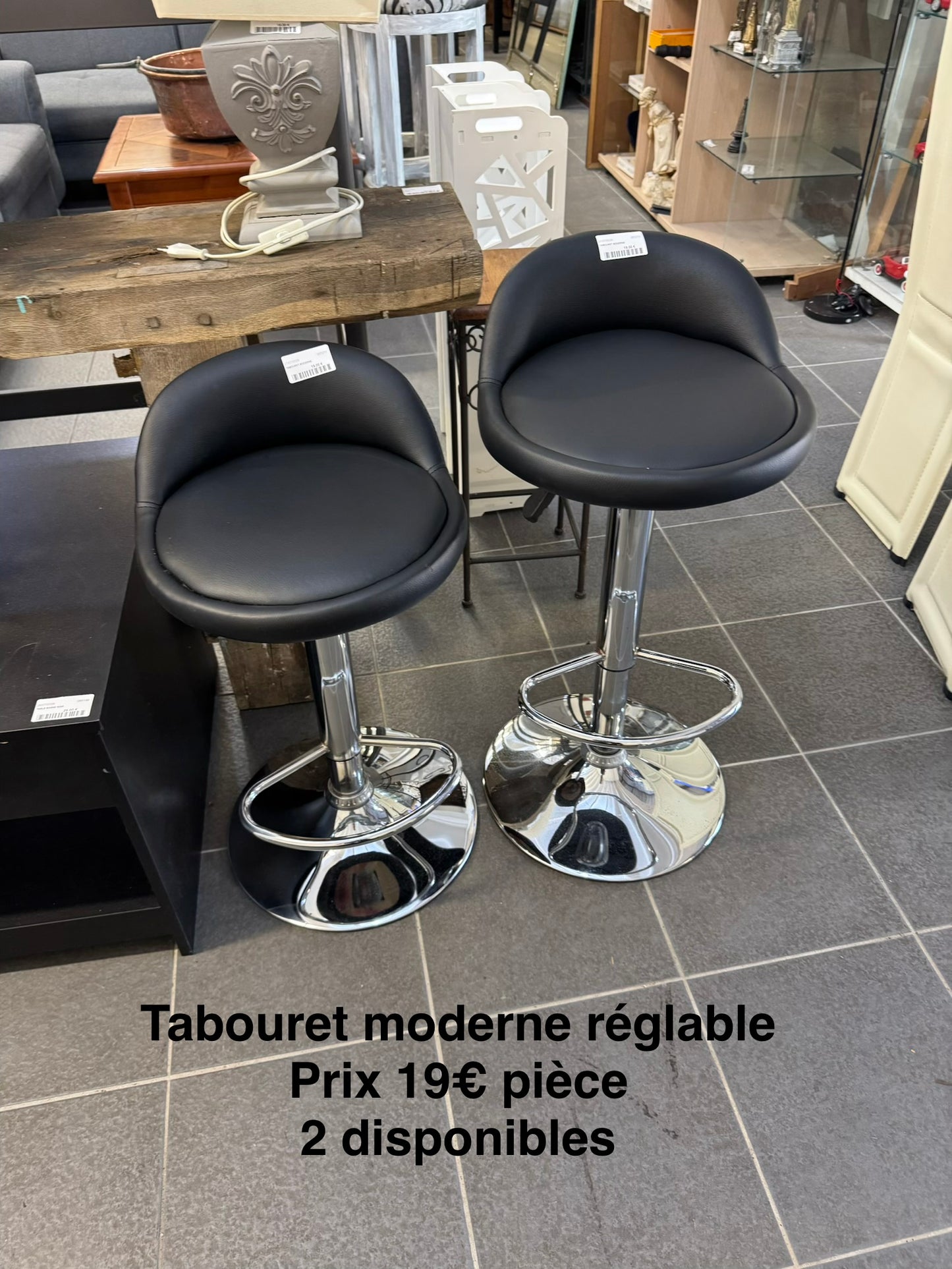 Tabouret moderne 065210