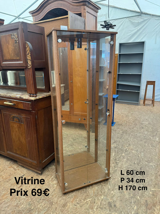Vitrine 063319
