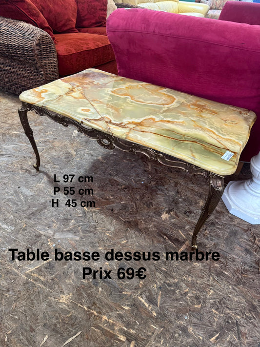 Table basse dessus marbre 051449