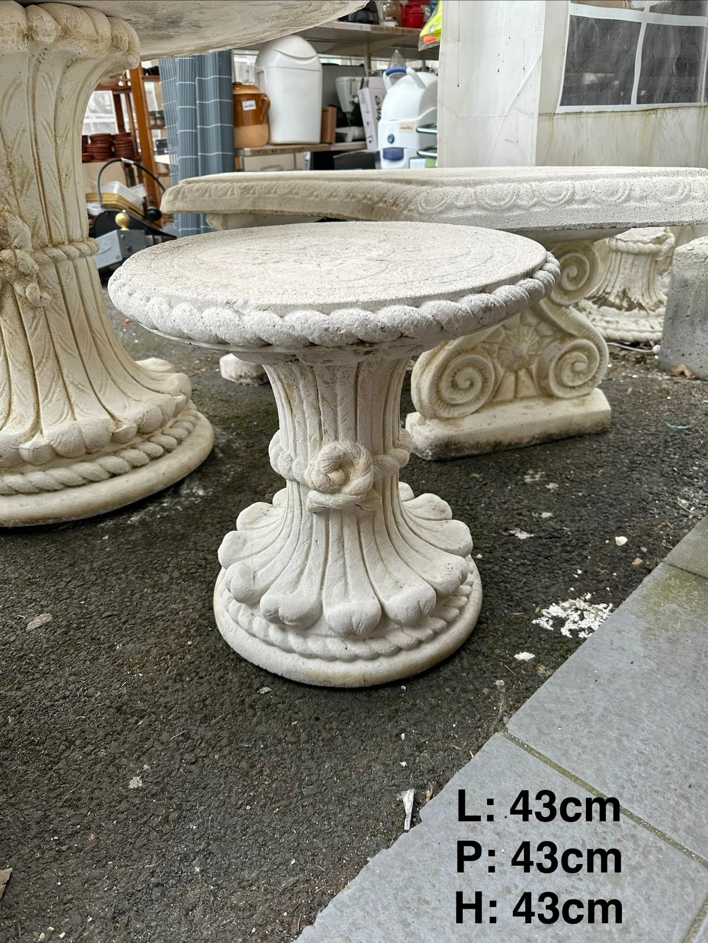 Ensemble en pierre 060197