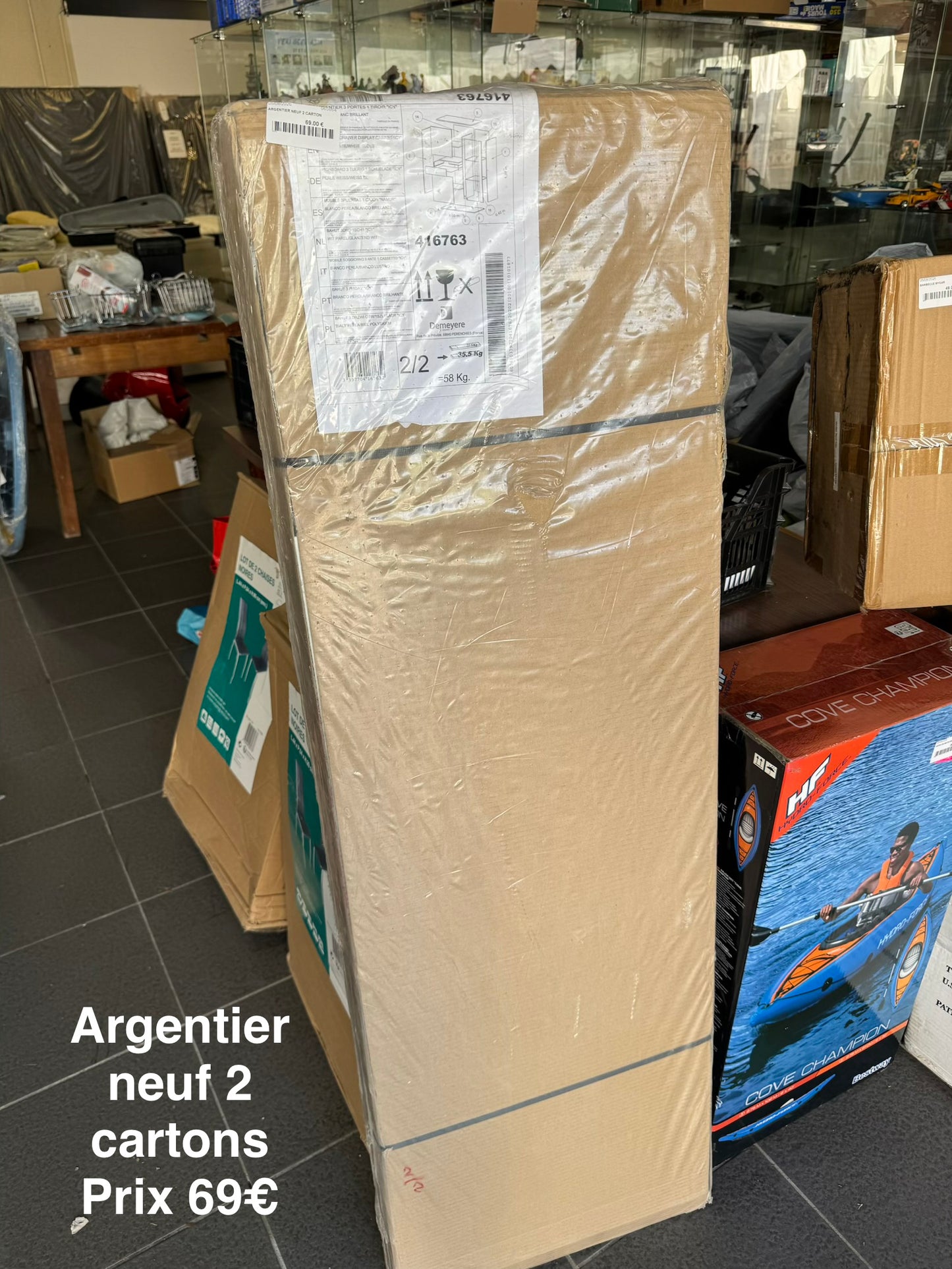 Argentier neuf 2 cartons 065864