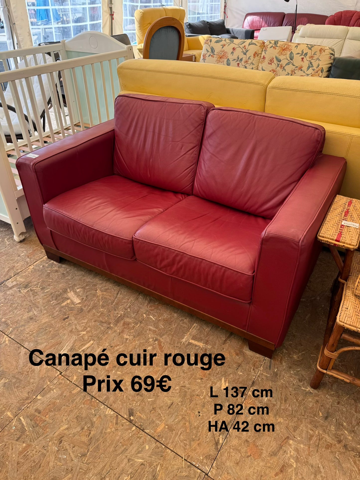 Canapé cuir rouge 063798