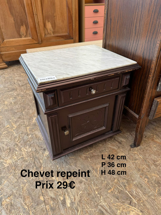 Chevet repeint 060726