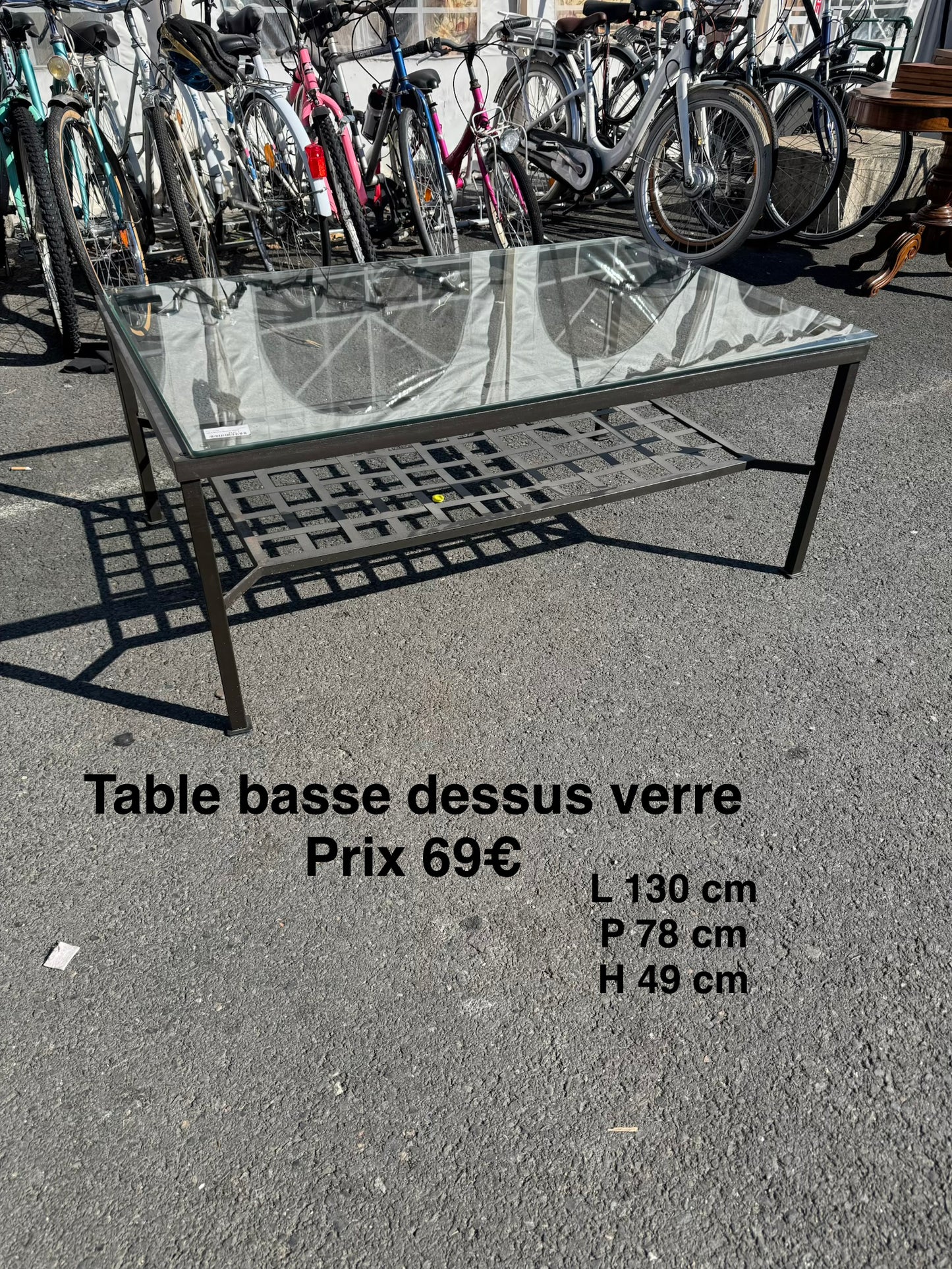 Table basse dessus verre 064387