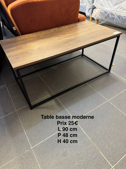 Table basse moderne 069164