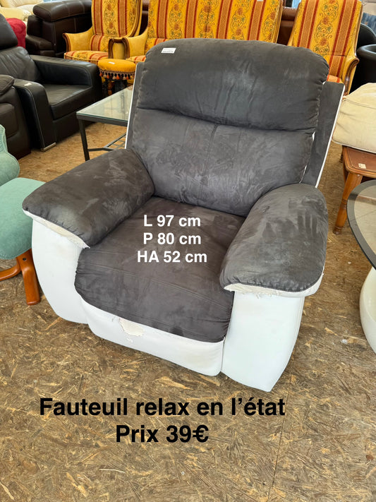 Fauteuil relaxe en l’état 052264