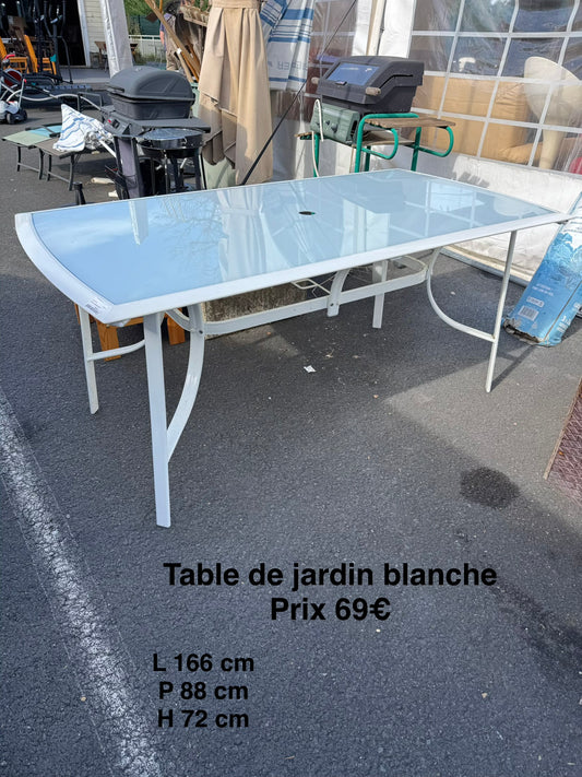 Table de jardin blanche 067920