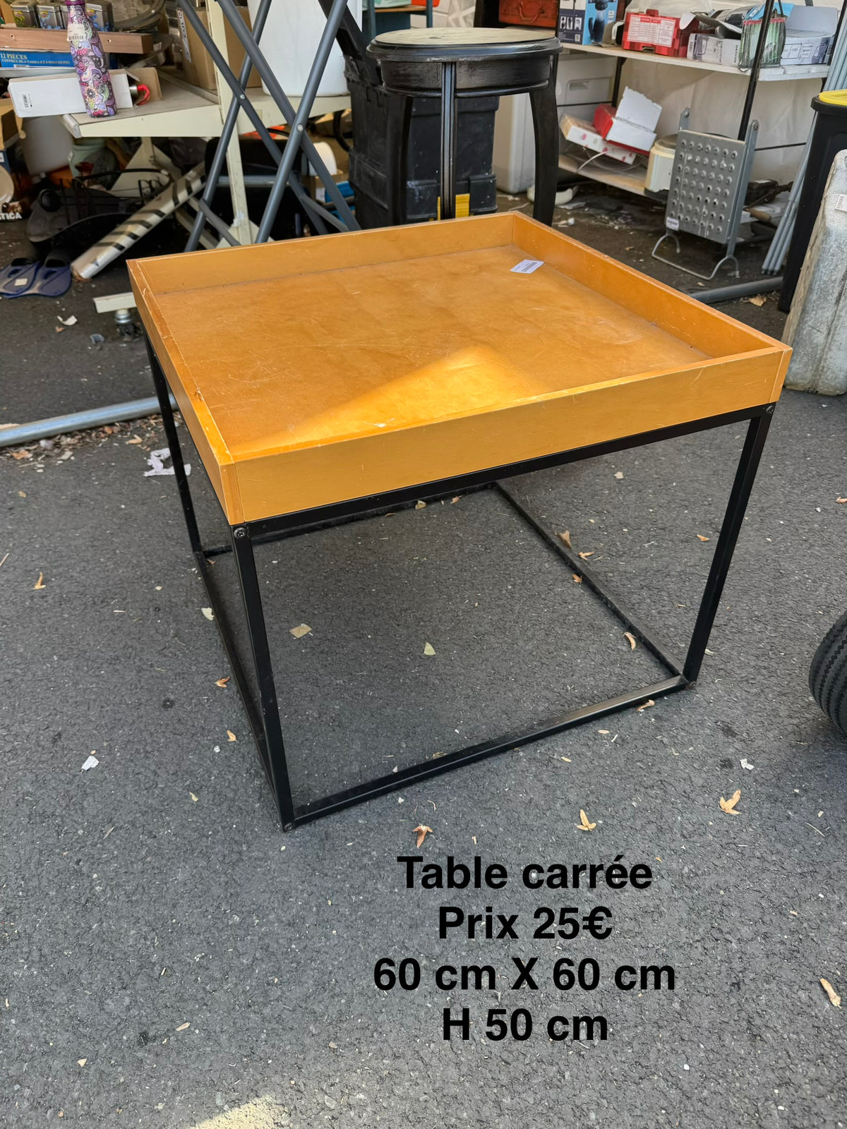 Table carrée 068852