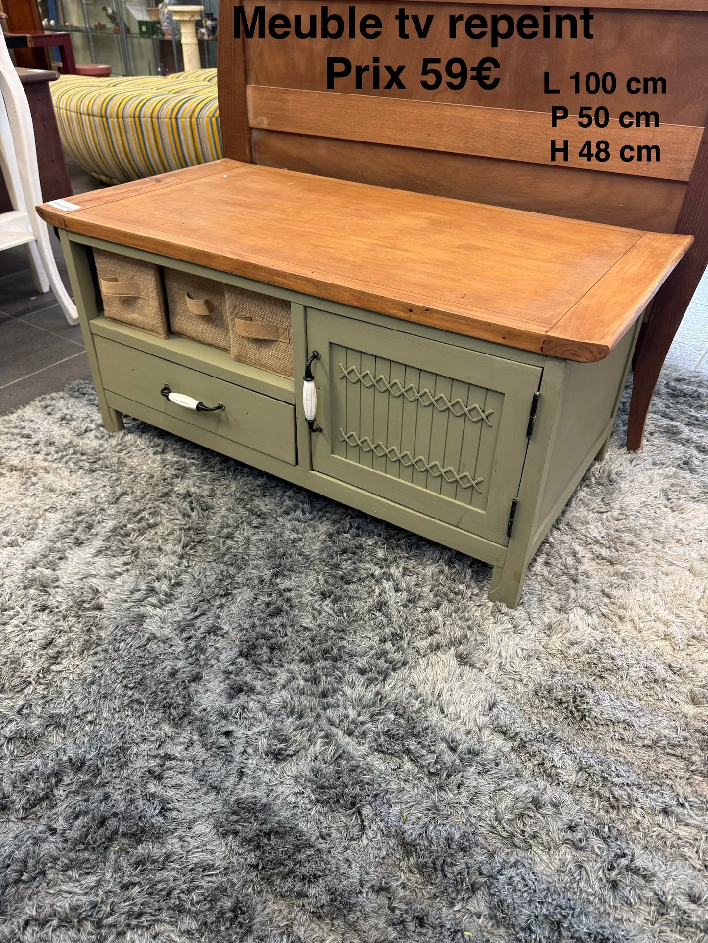 Meuble tv repeint 062896
